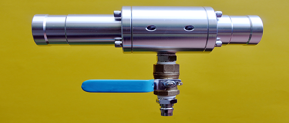 Blowing and vacuum transport